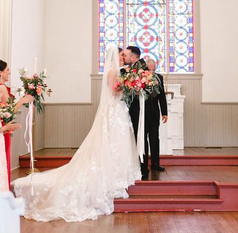 Bright and Colorful Springtime Ceremony